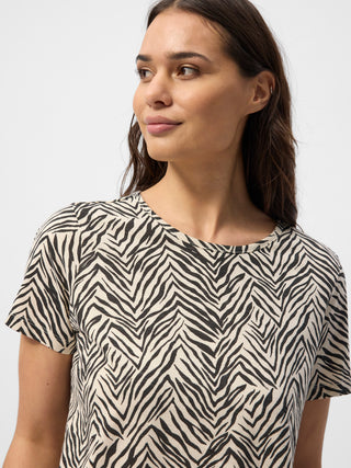 REDGREEN WOMAN Celina Short Sleeve Tee 320 Off White Pattern