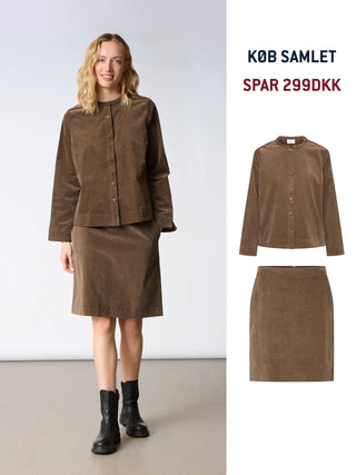 Amari & Nobi - Spar 299 kr.